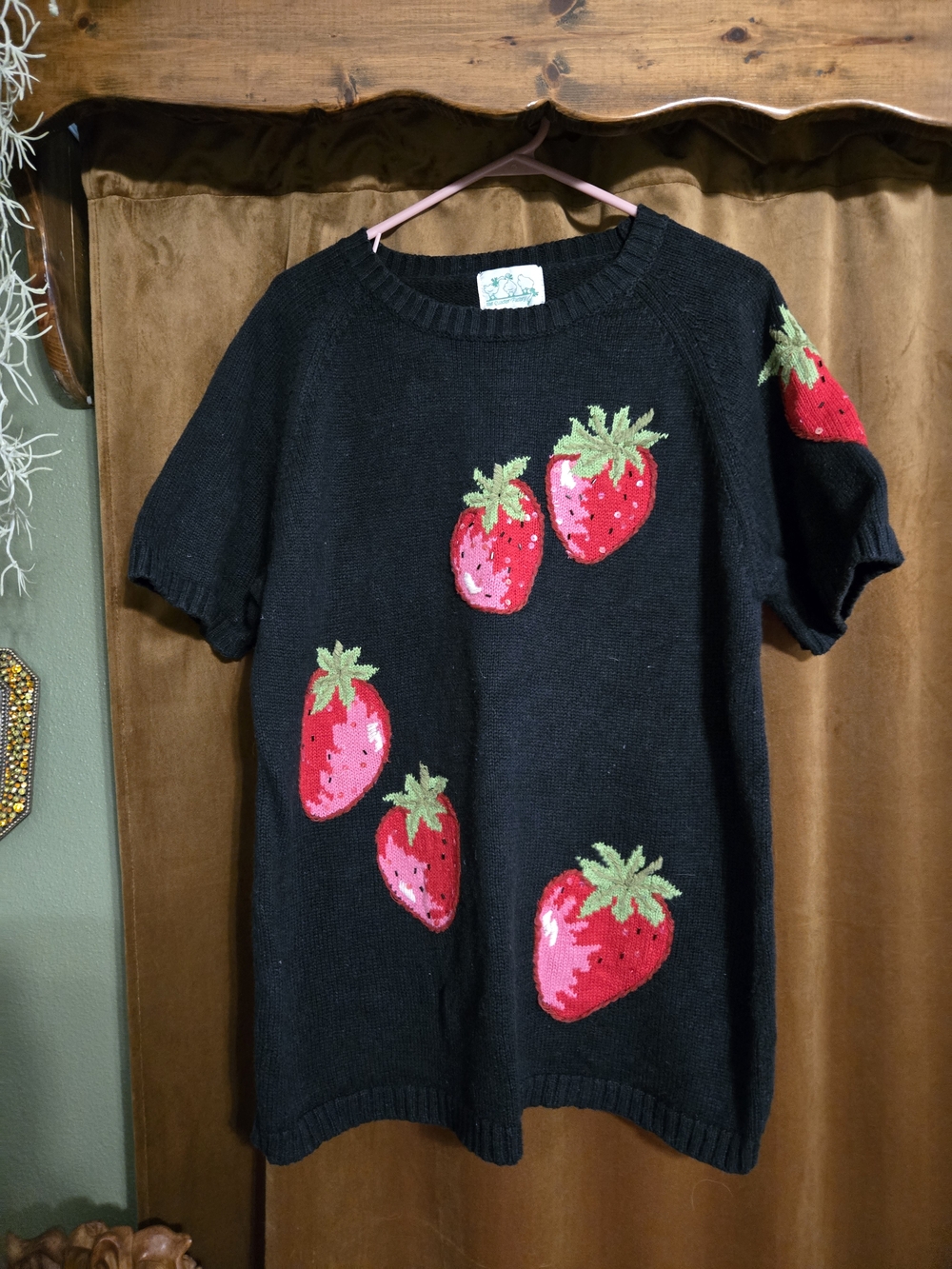 Quacker Factory Black Knit Strawberry Sweater